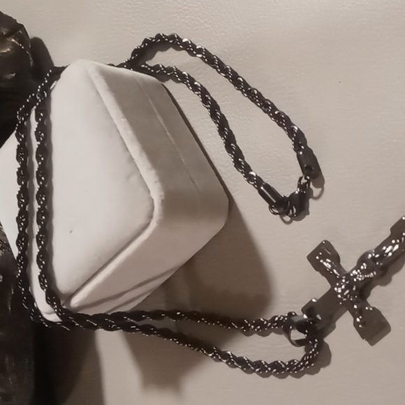 Men's black rope chain with cross. 316 stainless steel. - Picture 3 of 3
